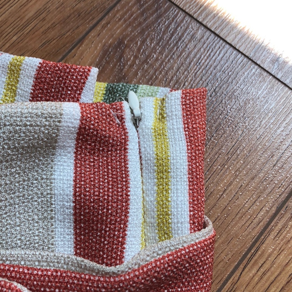 NWT! Striped Shorts - Picture 3 of 5
